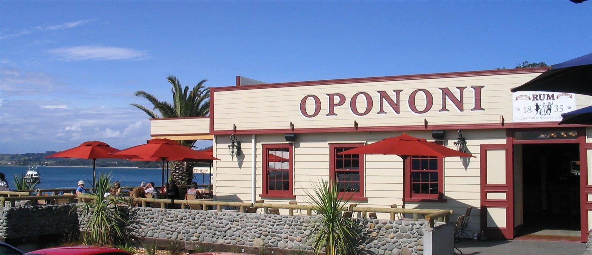 Opononi Hotel Bagian luar foto